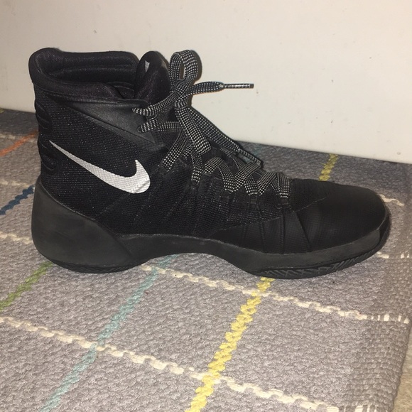 NIKE HYPERDUNK 2015 - Picture 4 of 7